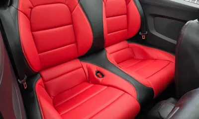 Ford Mustang 2018, 83366 км, за 12603.39 USD - фото 11