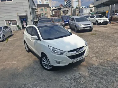 Hyundai Tucson 2011, 179109 км, за 2888.28 USD