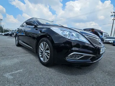 Hyundai Grandeur · 2015 год