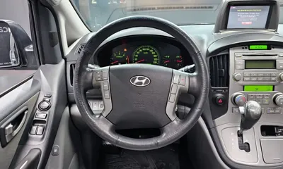 Hyundai Starex 2012, 97358 км, за 5645.27 USD - фото 13