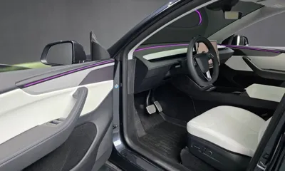 Tesla Model Y 2025, 17411 км, за 41026.65 USD - фото 10
