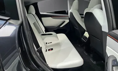 Tesla Model Y 2025, 17411 км, за 41026.65 USD - фото 12