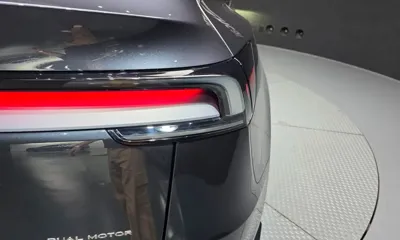 Tesla Model Y 2025, 17411 км, за 41026.65 USD - фото 23