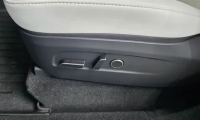 Tesla Model Y 2025, 17411 км, за 41026.65 USD - фото 31