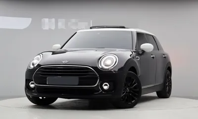 MINI Clubman · 2023 год