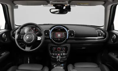 MINI Clubman 2023, 45390 км, за 14181.64 USD - фото 7
