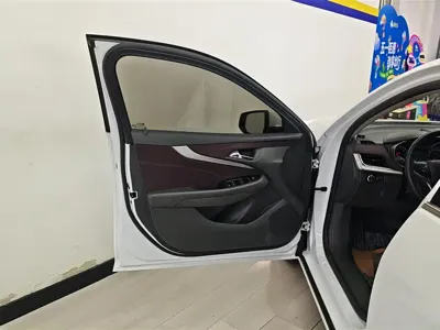 Chevrolet Malibu 2018, 117800 км, за 4665.9 USD - фото 7