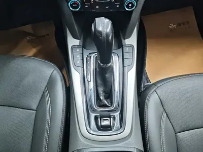 Chevrolet Malibu 2018, 117800 км, за 4665.9 USD - фото 16