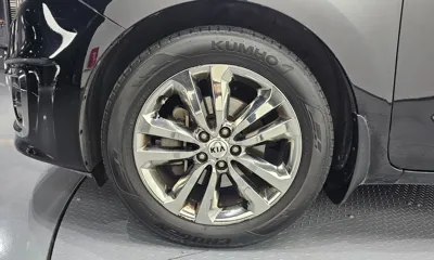 Kia Canival 2016, 237915 км, за 3841.89 USD