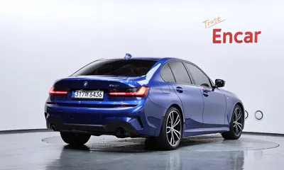 BMW 3-Series 2022, 51586 км, за 16931.61 USD