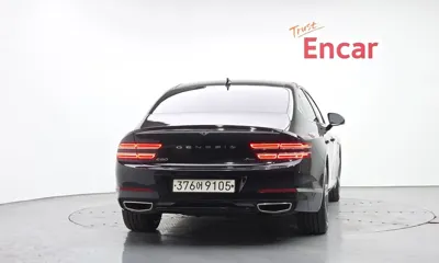 Genesis G80 2022, 111633 км, за 21452.24 USD