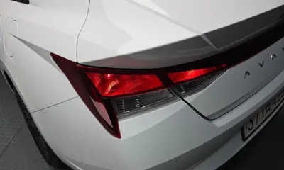 Hyundai Avante 2023, 65464 км, за 10733.81 USD - фото 23
