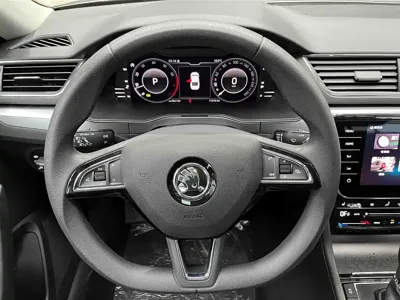 Skoda Superb 2024, 11700 км, за 20953.4 USD