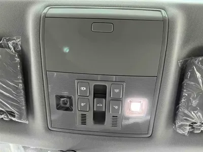 Skoda Superb 2024, 11700 км, за 20835.17 USD - фото 8
