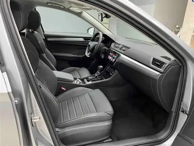 Skoda Superb 2024, 11700 км, за 20835.17 USD - фото 13