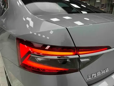 Skoda Superb 2024, 11700 км, за 20835.17 USD - фото 19