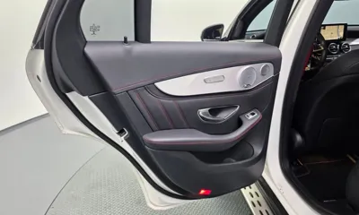 Mercedes-Benz GLC-Class 2017, 101129 км, за 17629.47 USD - фото 25