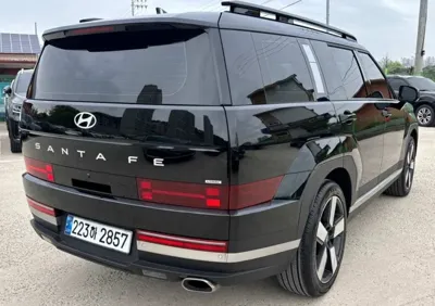 Hyundai Santafe 2024, 65058 км, за 4411.19 USD