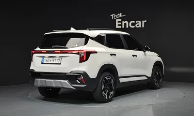 Kia Seltos 2023, 57418 км, за 24028.12 USD