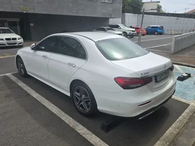 Mercedes-Benz E-Class 2023, 28000 км, за 32067.86 USD