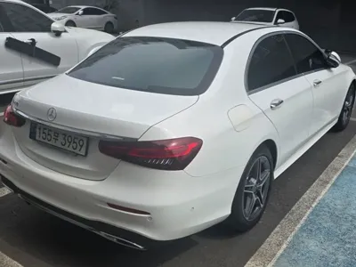 Mercedes-Benz E-Class 2023, 28000 км, за 32067.86 USD - фото 6