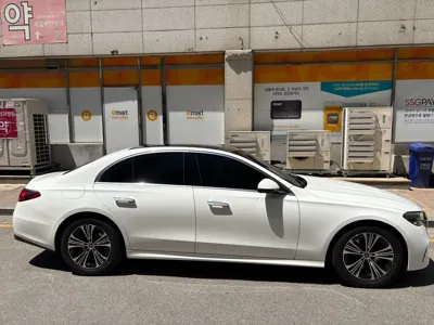 Mercedes-Benz E-Class 2024, 12544 км, за 3900.41 USD