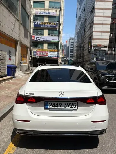 Mercedes-Benz E-Class 2024, 12544 км, за 3900.41 USD