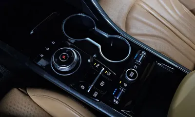 Kia K5 2021, 51582 км, за 15864.63 USD - фото 9