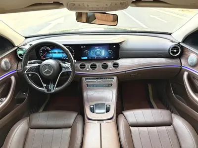 Mercedes-Benz E-Class 2021, 52000 км, за 27780.51 USD