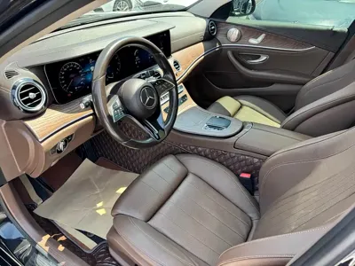 Mercedes-Benz E-Class 2021, 52000 км, за 27780.51 USD - фото 12