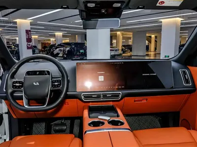 Li Auto Li L9 2025, 17500 км, за 47280.51 USD - фото 9