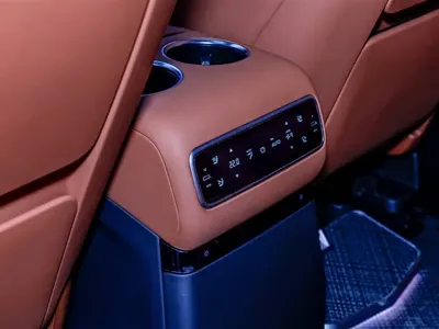 Li Auto Li L9 2025, 17500 км, за 47280.51 USD - фото 17