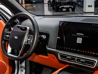 Li Auto Li L9 2025, 17500 км, за 47280.51 USD - фото 28