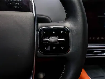 Li Auto Li L9 2025, 17500 км, за 47280.51 USD - фото 30