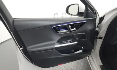 Mercedes-Benz C-Class 2024, 12200 км, за 30195.62 USD - фото 24