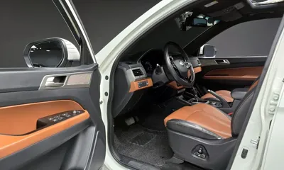 KG_Mobility_Ssangyong Rexton 2018, 128596 км, за 9927.14 USD - фото 11