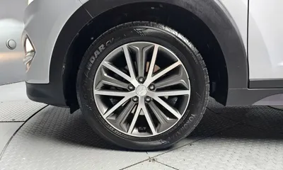 Hyundai Tucson 2017, 166680 км, за 5984.91 USD