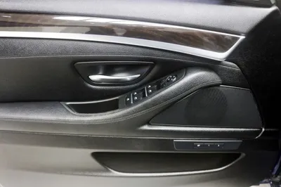 BMW 5-Series 2016, 98400 км, за 9386.9 USD - фото 14