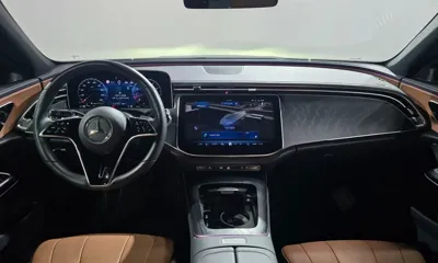 Mercedes-Benz E-Class 2024, 28504 км, за 34790.6 USD - фото 7