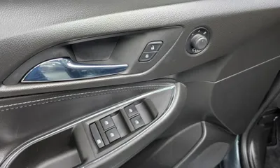 ChevroletGMDaewoo Cruze 2017, 83929 км, за 4532.32 USD - фото 16