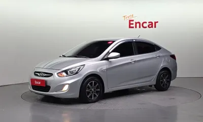 Hyundai Accent · 2012 год