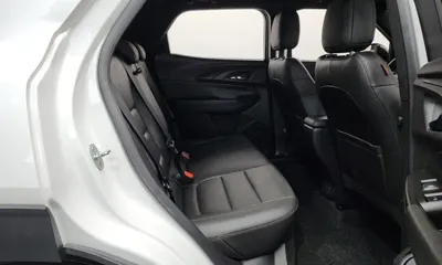 ChevroletGMDaewoo Trailblazer 2022, 59832 км, за 15960.92 USD - фото 11