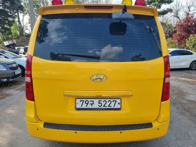 Hyundai Starex 2015, 115378 км, за 6502.89 USD