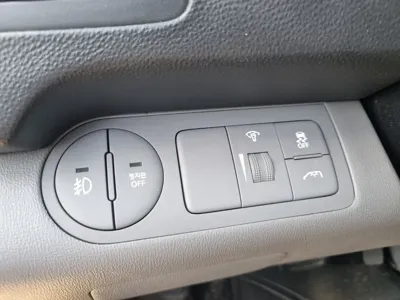 Hyundai Starex 2015, 115378 км, за 6502.89 USD - фото 13