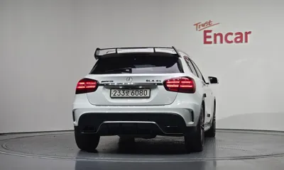 Mercedes-Benz GLA-Class 2019, 52596 км, за 14638.31 USD