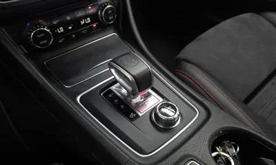 Mercedes-Benz GLA-Class 2019, 52596 км, за 14638.31 USD - фото 9
