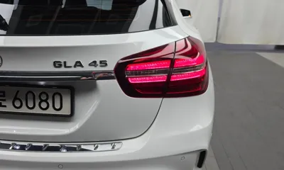 Mercedes-Benz GLA-Class 2019, 52596 км, за 14638.31 USD - фото 23