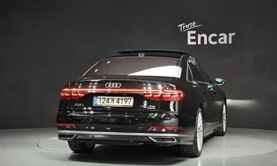 Audi A8 2021, 61355 км, за 38016.32 USD
