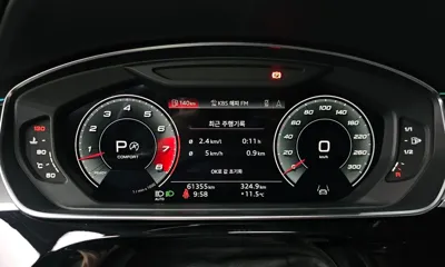 Audi A8 2021, 61355 км, за 38016.32 USD - фото 8