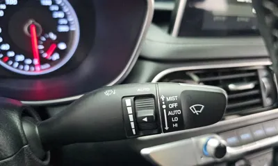 Genesis G70 2018, 119997 км, за 12472.1 USD - фото 27
